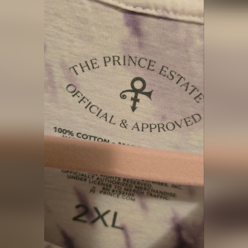 PRINCE T.SHIRT - Picture 2 of 3
